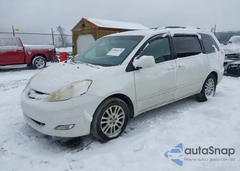 2010 Toyota Sienna Xle z USA, uszkodzony, nr VIN 5TDYK4CC6AS294304